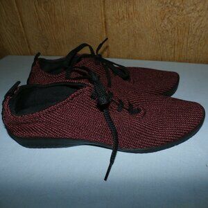 NEW  Arcopedico LS Knit Lace Up Shoe Color Bordeaux  Size 40  Women's 9 *$110.00